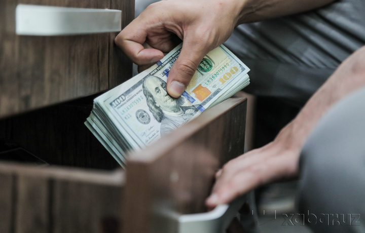 Dollar kursida beqarorlik kuzatilmoqda