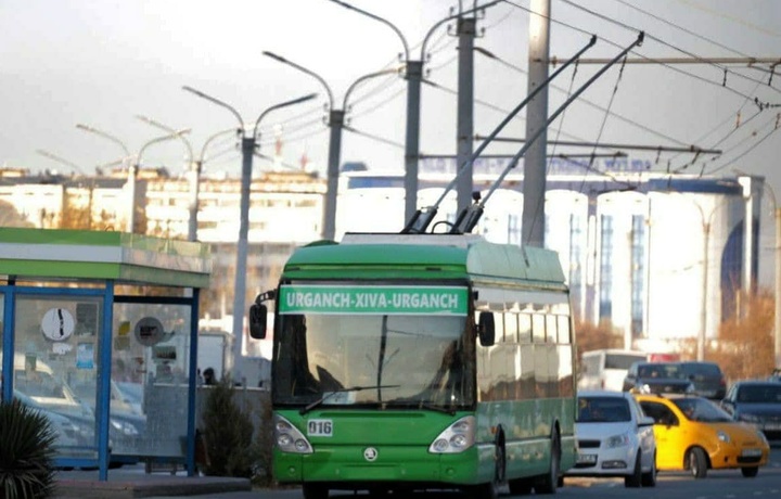 10 kunlik tanaffusdan so‘ng Urganch-Xiva yo‘nalishidagi trolleybus qatnovi qayta tiklandi