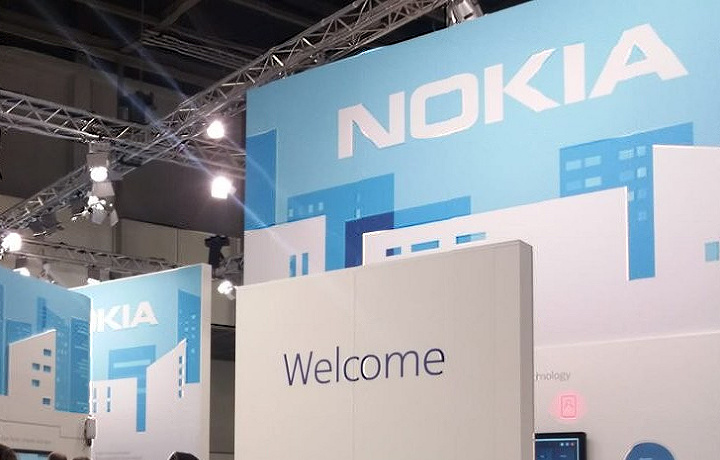 Nokia представила новый кнопочный телефон