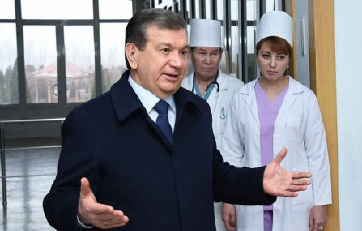 Prezident Yangiyo‘lda bemorlar holidan xabar oldi