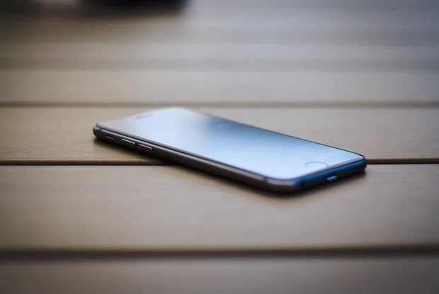 Avtobloger qo‘lga tushdi, telefonidan porno mahsulotlar topildi