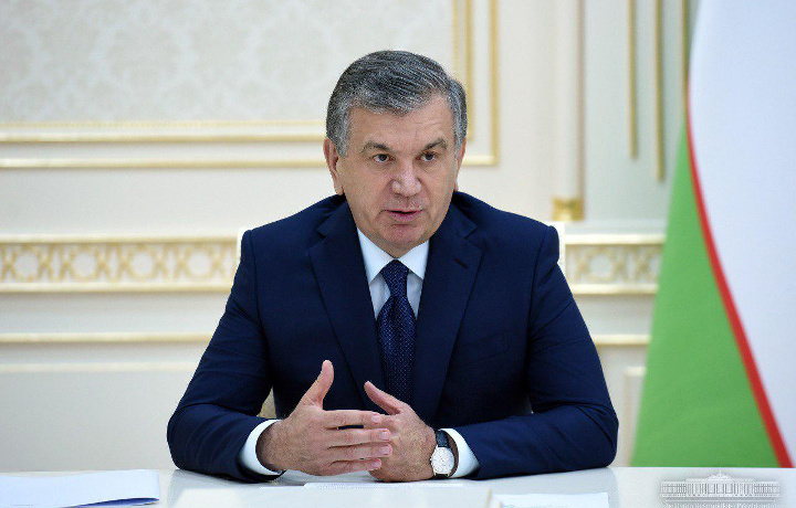 Shavkat Mirziyoyev «O‘zavtosanoat» tizimida korrupsiya va tovlamachilik tomir otib ketganini tanqid qildi
