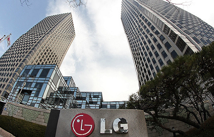Складной смартфон LG не будет оснащён гибким экраном