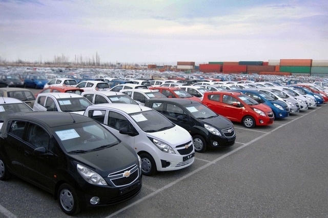 Депутаты предлагают снизить предоплату за автомобили UzAuto Motors