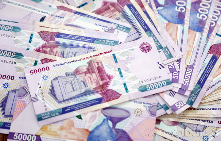 Средняя зарплата в Узбекистане превысила 6 млн сумов