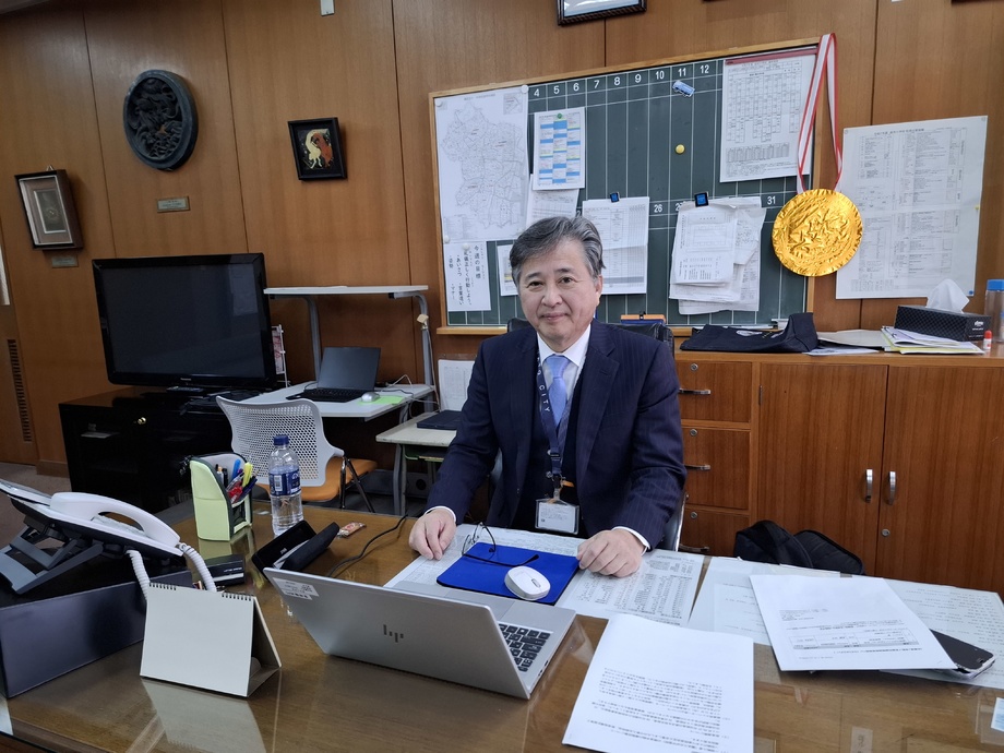 Япон таълим мўъжизасининг сири нимада? Токиодаги мактаб директори билан суҳбат
