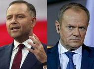 Карол Навроцкий (чапда) ва Доналд Туск.