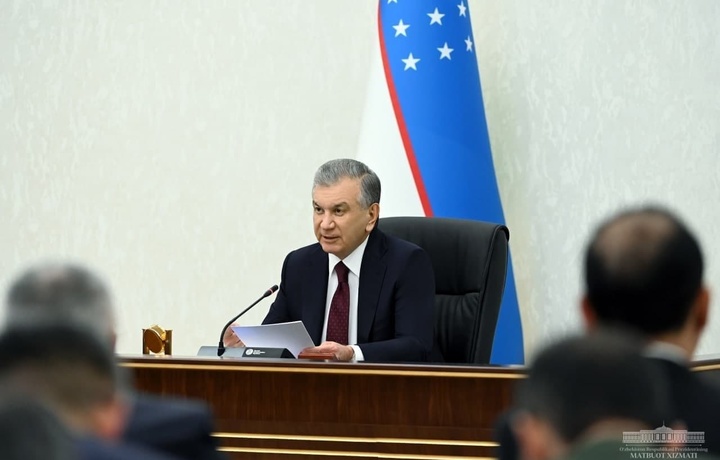 Birozdan so‘ng Prezident raisligida yig‘ilish boshlanadi