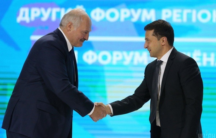 Лукашенко Зеленскийдан узр сўради