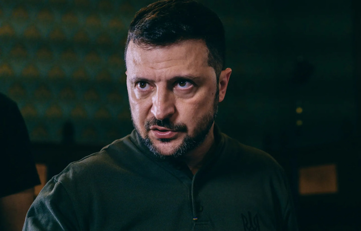 Зеленский Украинадаги урушнинг қачон тугашини тахмин қилди