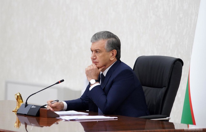 Shavkat Mirziyoyev koronavirusga chalinganlar soni yanada oshib borishini qayd etdi