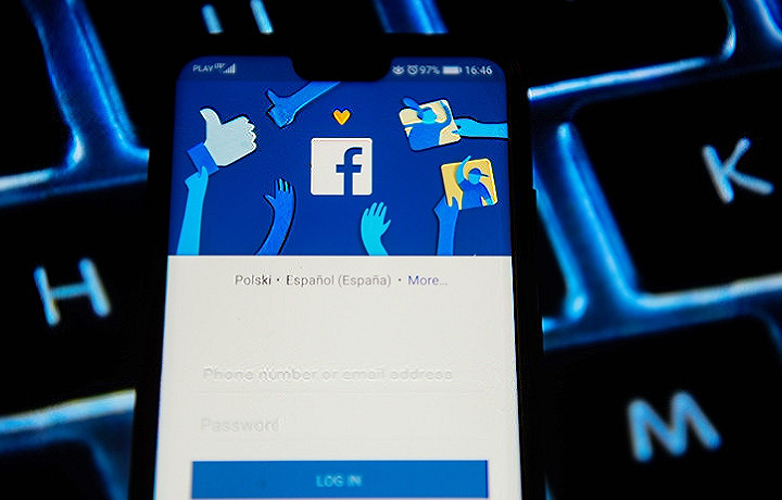 Facebook инвестирует в новостную журналистку