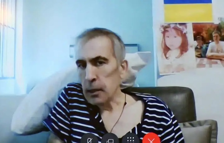 Saakashvilining sog‘ligi «qanoatlanarli» deb topilib, yana qamoqqa jo‘natildi