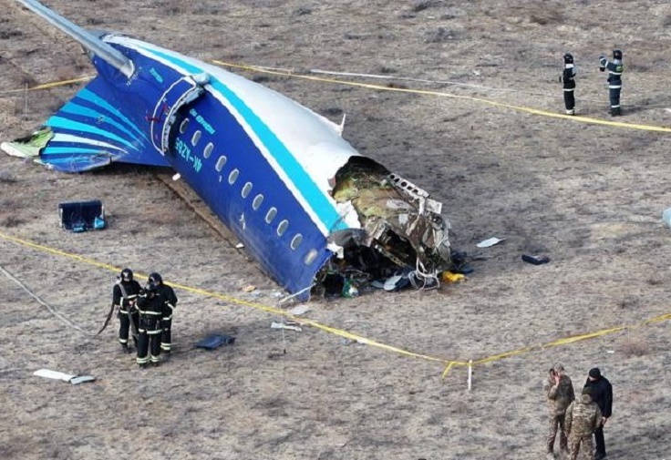 Yetuk orgazm porno kompilyatsiya Qiz favvoradek keldi