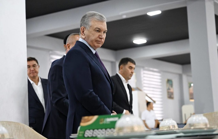 Prezident Yangi Namangan tumanidagi navbatdagi loyihalar bilan tanishdi