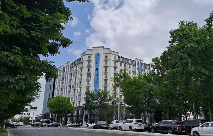 Кўчмас мулк бозори фаоллашди: долларда уйлар нархи қимматлашди