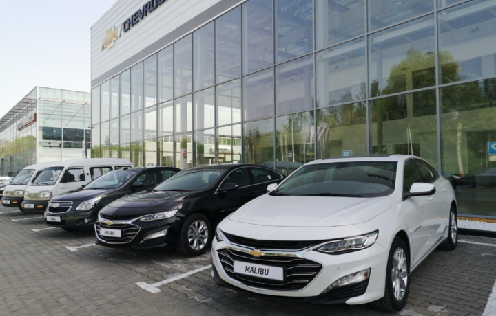 «UzAuto Motors» narxlarni oshirganiga izoh berildi
