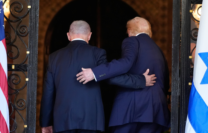 Трамп ва Нетаняҳу ёпиқ эшиклар ортида уч соат гаплашди