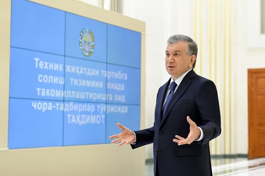 Президент тадбиркорларга қийинчилик туғдираётган тартибларни муҳокама қилди