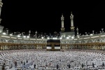 Masjidul-haromda yig‘ilgan yuz minglab musulmonlar