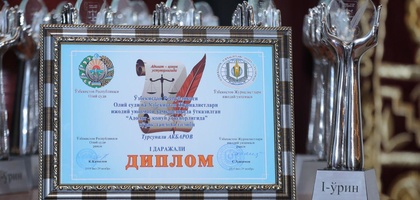 «Xabar.uz» журналисти Турсунали Акбаров танлов ғолиби бўлди