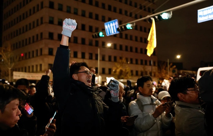 Janubiy Koreyada harbiy holat bekor qilindi. Prezident devoni iste’fo berdi