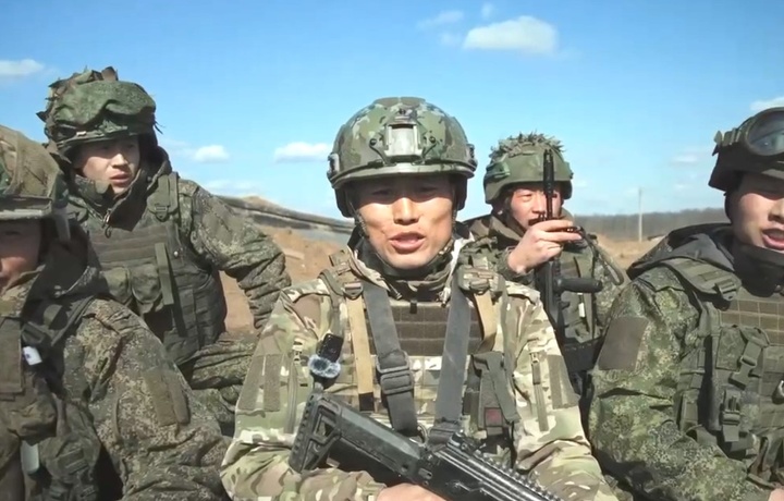 Yonhap: Шимолий Корея Россияга яна 5 минг ҳарбийни жўнатди