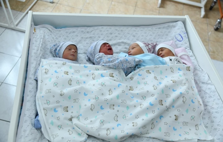 В Узбекистане увеличилась рождаемость близнецов