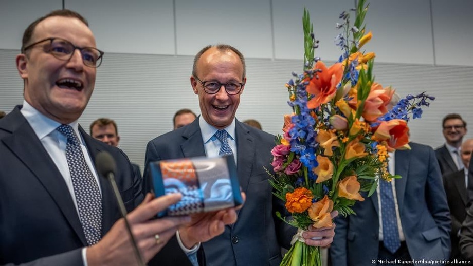 70 ёшни қаршилаган Германия канцлери юбилейга қандай совғалар олди?