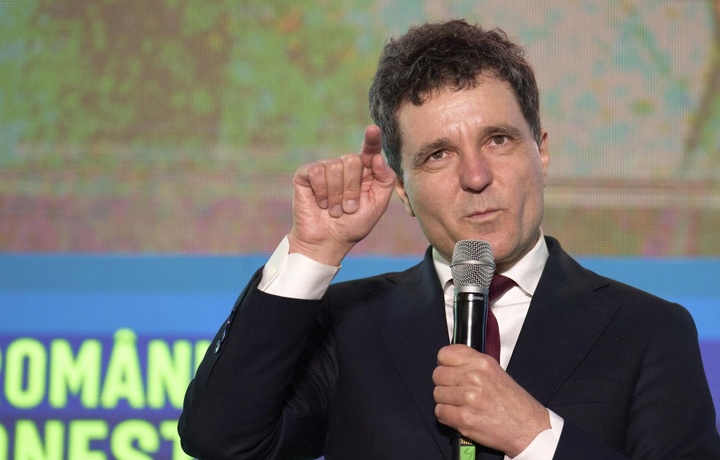 Руминия президенти Молдова билан бирлашиш бўйича гапирди