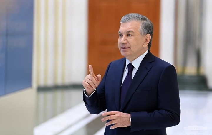 Shavkat Mirziyoyev: Qaysi xizmatlarni arzonlashtirish, qaysilarini bepul qilish masalasini tahlil etib, aholiga yengillik va qulaylik yaratish zarur