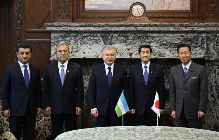 Давлатимиз раҳбари Япония парламентининг Маслаҳатчилар палатаси президенти билан учрашди