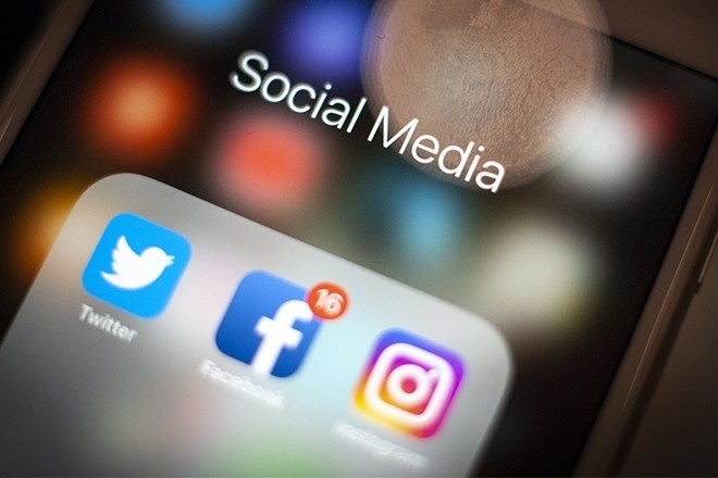 Пользователи сообщили о сбоях в сервисах Google и Facebook