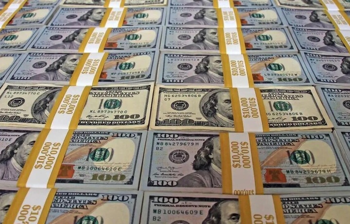 Бу йил биринчи триллионер пайдо бўлиши мумкин