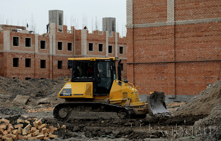 В Ташкенте приостановлены строительные работы на 15 объектах, загрязнявших воздух