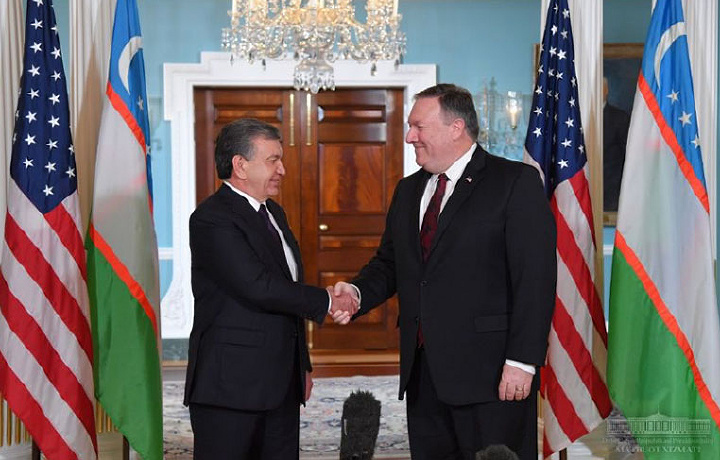 Shavkat Mirziyoyev va Maykl Pompeo uchrashdi