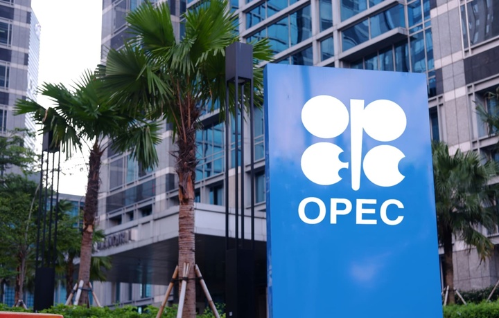 Нефт бозорида ўзгариш: БАА OPEC ва OPEC+дан чиқади