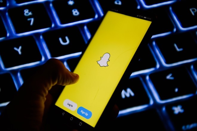 Snapchat перестанет рекомендовать публикации Трампа пользователям