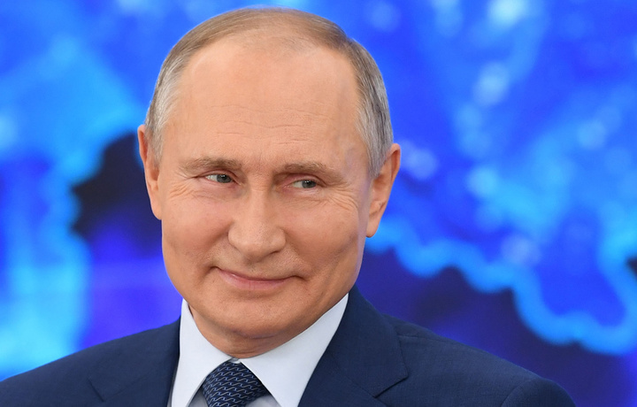 Путин боксни ташлашига сабаб бўлган ёқимсиз воқеани эслади