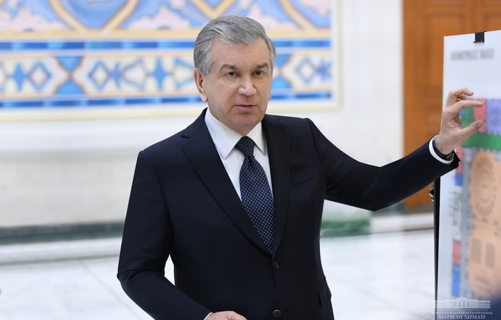 Shavkat Mirziyoyev «millionli shahar» loyihasi bilan tanishdi