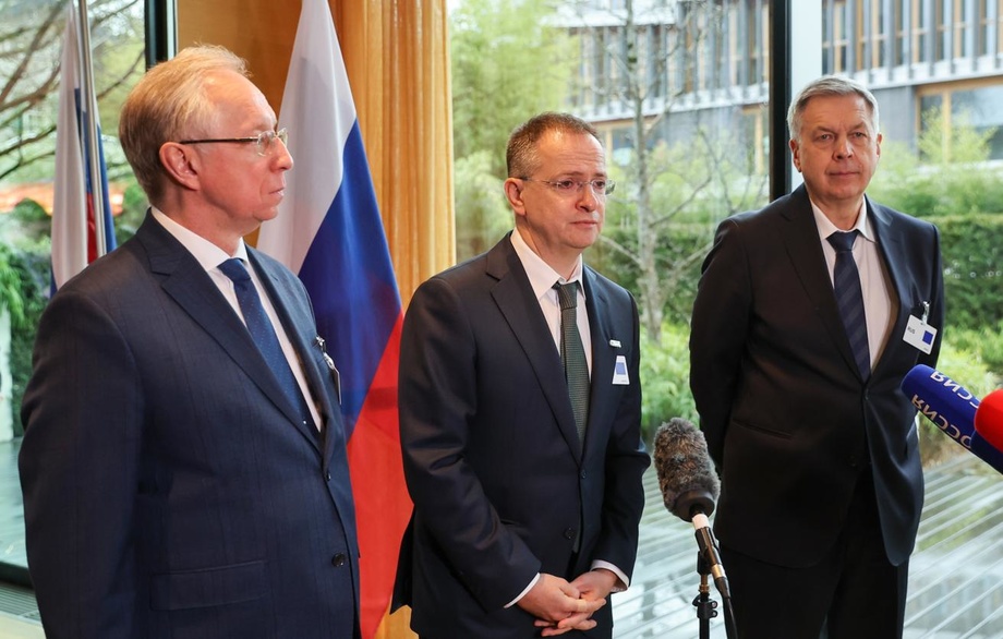 Женевадаги уч томонлама учрашув «оғир, аммо ишчан руҳда» ўтди – Мединский