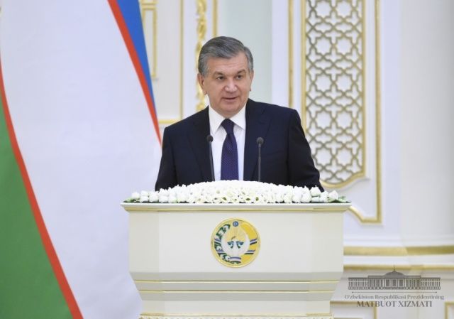 Президент Шавкат Мирзиёев: Ўзбекистоннинг чет элдаги элчиси бўлса-ю, ўзбек тилини билмаса, бу халқимизга хиёнат эмасми?