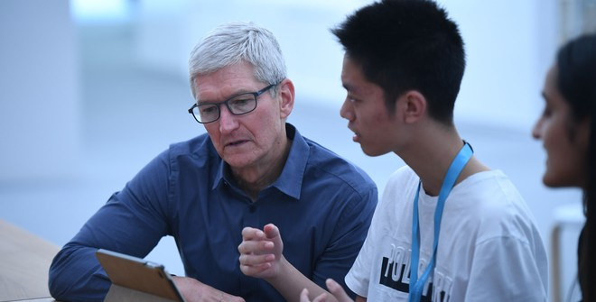 Samsung оштрафовала Apple из-за низких продаж iPhone