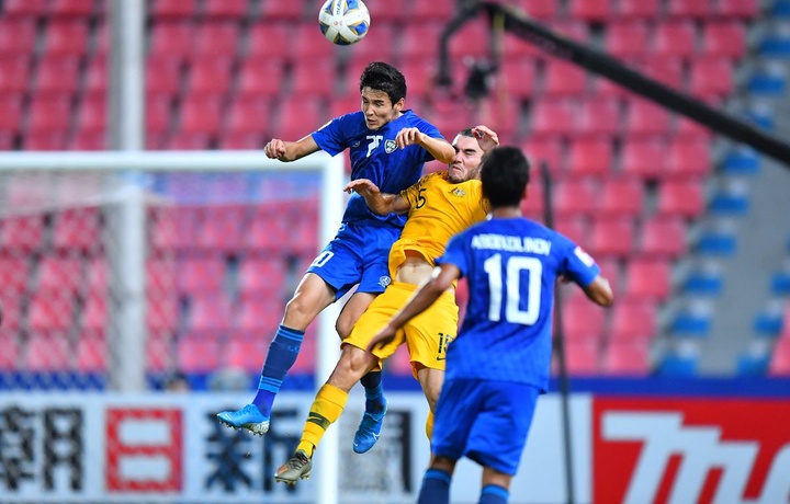 Ўзбекистон термасининг муҳим футболчиси ЖЧни ўтказиб юборади