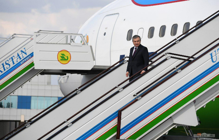Shavkat Mirziyoyev Surxondaryoga tashrifini yakunlab, Toshkentga qaytib keldi