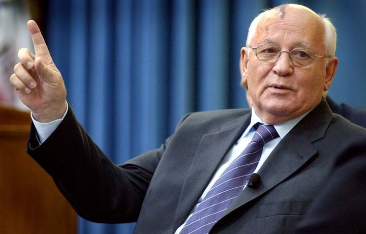 Михаил Горбачёвнинг ручкаси нега ёзмай қолган эди?