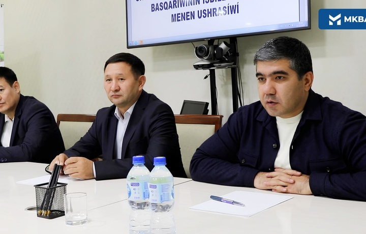 “Микрокредитбанк” раиси чимбойлик тадбиркор ва фаоллар билан учрашди