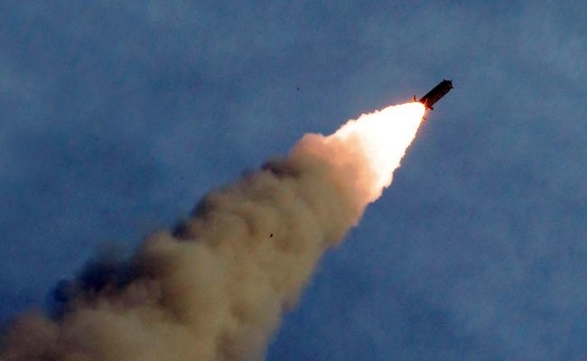 Шимолий Корея баллистик ракета учирди, Японияда дарҳол тезкор штаб тузилди