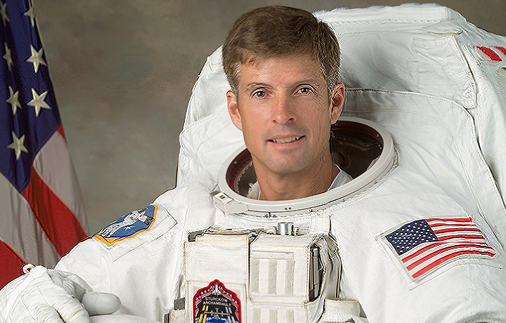 «Манчестер Юнайтед» нанял астронавта NASA