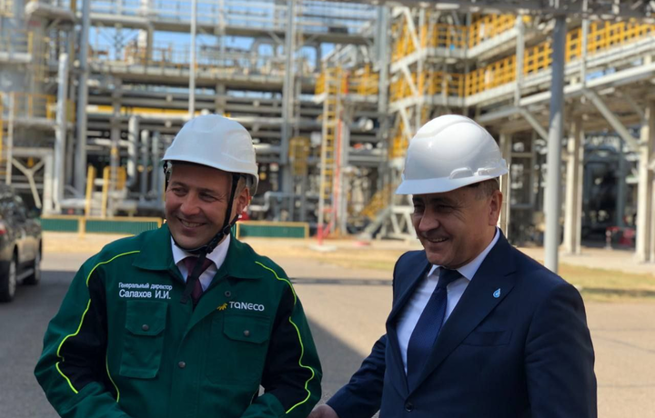 «Ўзбекнефтгаз» АЖ Бошқаруви раиси Меҳриддин Абдуллаев «Татаристон нефть ва газ-кимё форуми–2021» доирасида «ТАНЕCО» АЖ Бош директори Илшат Салахов билан музокаралар ўтказди (Фото)